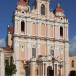 Didžiausi 2026 metų koncertiniai turai: ko laukti muzikos gerbėjams?