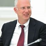 Rusijos ekonomistas teigia, kad Europa ir Didžioji Britanija grįš prie rusiškos energijos