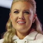 Erikos Kirk emocinė žinutė atskleidžia skirtingas reakcijas po vyro netekties