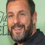 Adamas Sandleris atlieka dramatišką vaidmenį naujame psichologiniame trileryje