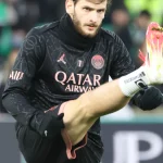 Arsenal siekia įsigyti PSG žvaigždę Khvicha Kvaratskhelia