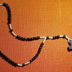 Archeologai aptiko vaikų pirštų atspaudus 15 000 metų senumo molinėse karoliukuose