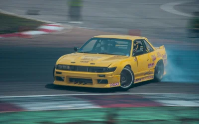 Formulės 1 kalendorius keičiasi: Bahreino ir Saudo Arabijos etapai atidėti