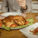 Šeimos vakarienės: kaip bendri valgiai stiprina ryšius ir sveikatą