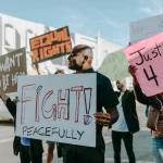 Afganistano mergaitės kovoja už teisę mokytis