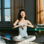 Meditacijos poveikis: ne tik nauda, bet ir iššūkiai