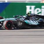 F1 lenktynių formatas ir saugumo standartai: iššūkiai ir galimybės
