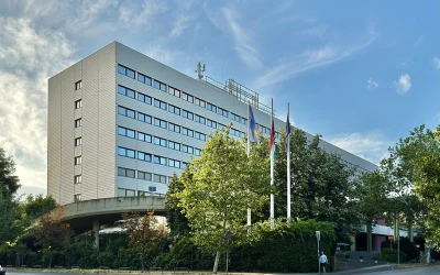 Orbánui artimas Briuselio mąstymo centras susiduria su išlikimo iššūkiais