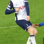 Transferų gandai: Liverpool ir Bayern domisi Archie Gray