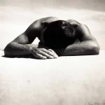 Vitaminas D: kaip jo lygiai vidutinio amžiaus gali paveikti smegenų sveikatą vėlesniame gyvenime