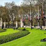 Didžioji Britanija nesiruošia blokuoti Irano uostų Hormuzo sąsiauryje