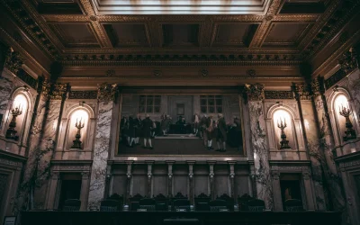 Merginos dienoraštis atskleidė tamsias mintis apie tėvą, teisme ji šypsojosi ir pasakė šokiruojančią frazę