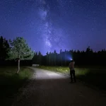 Ką apie žinomus žmones pasakoja jų pažįstami prieš šlovę?