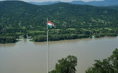 Viktoro Orbano era baigėsi: naujas Vengrijos premjeras jau pasiruošęs pokyčiams