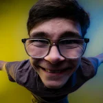 Humoras gyvenime: kaip memes padeda išgyventi sunkumus