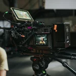 Ridley Scott pristato post-apokaliptinę dramą „Šunų žvaigždės“: pirmasis anonsas