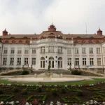 Orbán prarado populiarumo variklį: rinkimų nesėkmė ir ekonomikos iššūkiai