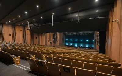 Kūrybiškas žiūrovų įtraukimą ribojantis naujas „Rocky Horror Show“ spektaklis