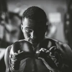 Chisora atvyksta į Wilderio kovą ant tanko su Farage'u