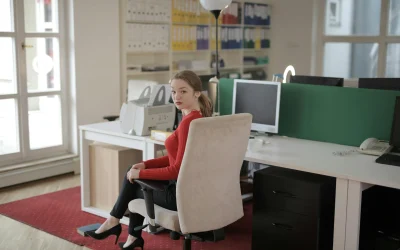 Kaip pasirinkti geriausią biuro kėdę 2026 metais