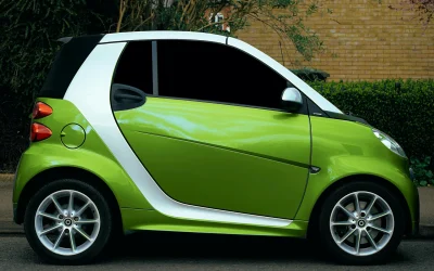 Elektromobilių rinkos pokyčiai JAV: laimėtojai ir pralaimėtojai