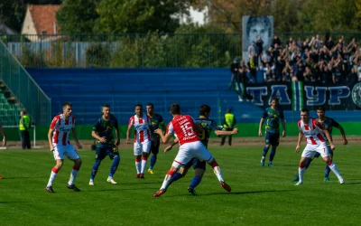 Nauja mada futbolo pasaulyje: kaip mažųjų klubų aprangos keičia žaidimo taisykles