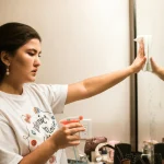 Mikroplastikai iš valymo kempinių: nematoma grėsmė aplinkai