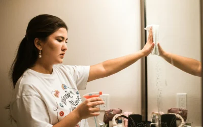 Mikroplastikai iš valymo kempinių: nematoma grėsmė aplinkai