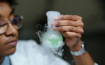 Ozoną žalojančių medžiagų nutekėjimas stabdo ozono sluoksnio atsigavimą