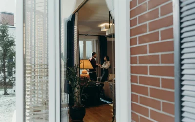 Stilingiausios serijos, kurios įkvėps jūsų mados pojūtį