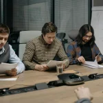 Klausimas dėl darbuotojo atleidimo po incidento su vagimi kelia diskusijas