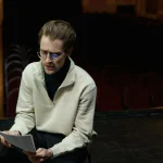 „The Pitt“ aktorius susilaukė kritikos dėl išvykimo priežasčių