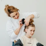 Plaukų pokyčių galia: kaip šukuosena gali pakeisti gyvenimą