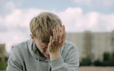 Jaunas vyras kaltinamas bandymu nužudyti OpenAI vadovo namuose