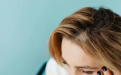 Migrena: kaip hormonai, mityba ir miegas veikia galvos skausmus