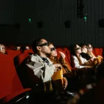 10 filmų, kuriuos verta žiūrėti šiuo metu: nuo komedijų iki kriminalinių dramų