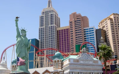 Holivudo studijos pristato naujausius filmus: „Avengers“ sugrįžta, „Top Gun“ vėl danguje