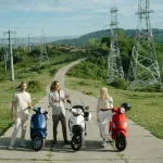 Kylantys dujų kainos didina susidomėjimą elektromobiliais, tačiau pardavimai neauga