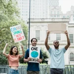 Dienos apžvalga: Klimato kaita, sporto naujienos ir geopolitika